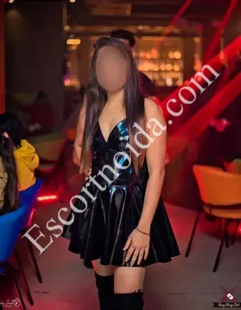 Indirapuram escort service